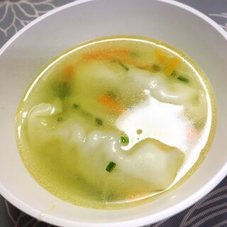 野菜たっぷり☆餃子スープ☆
